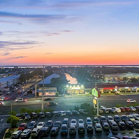 Carousel Condos Ocean City Room photo