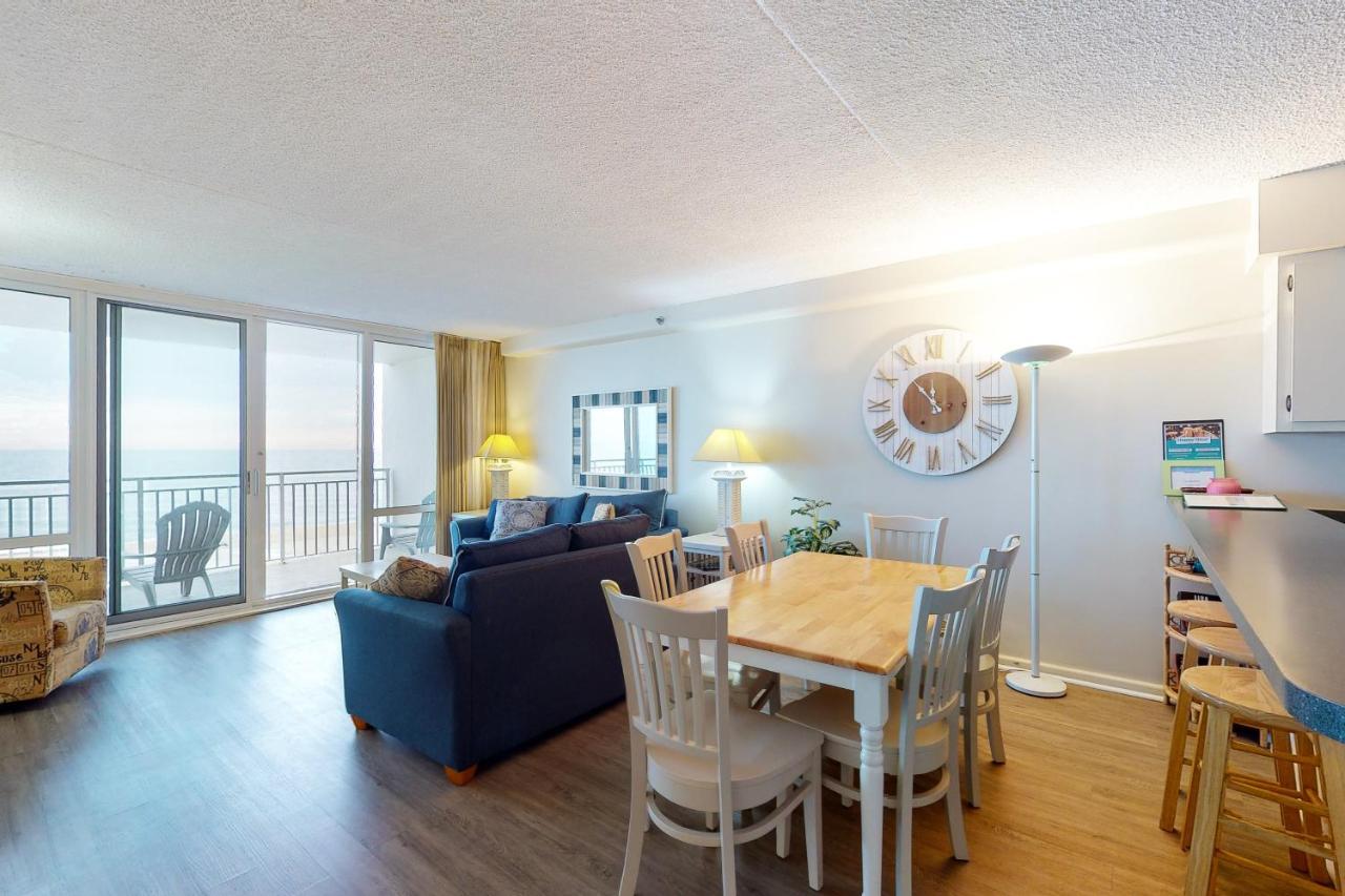 Carousel Condos Ocean City Room photo