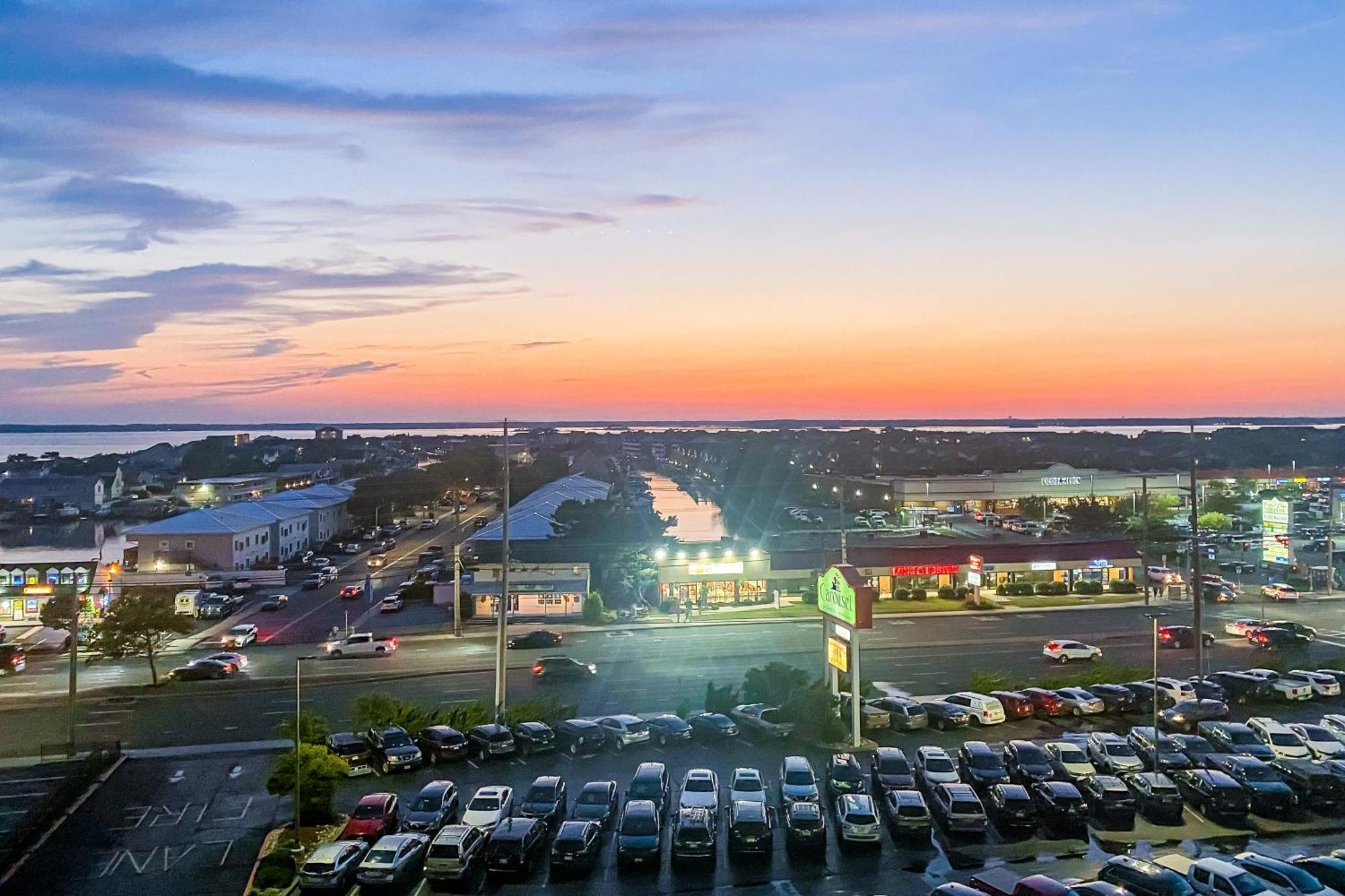 Carousel Condos Ocean City Room photo