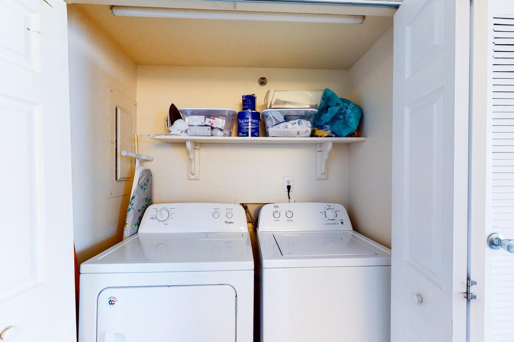 Carousel Condos Ocean City Room photo