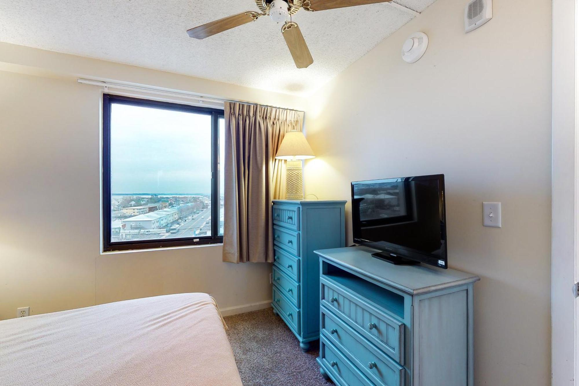 Carousel Condos Ocean City Room photo