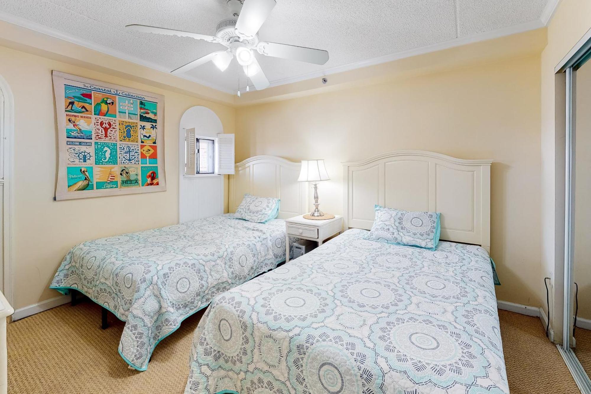 Carousel Condos Ocean City Room photo